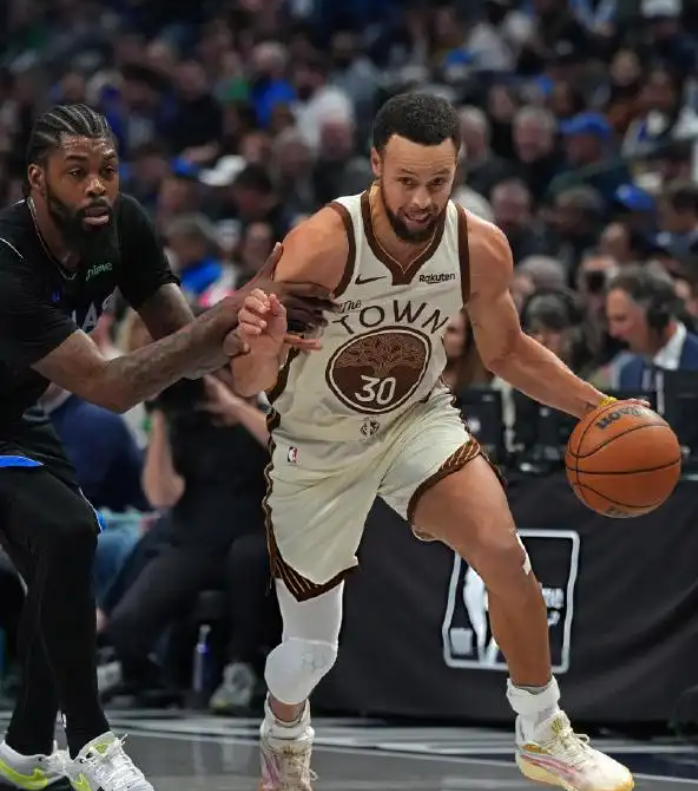 开云最新网站-大爆冷！勇士遭逆转，格林一级恶意，库里空砍38+4，库明加再受伤