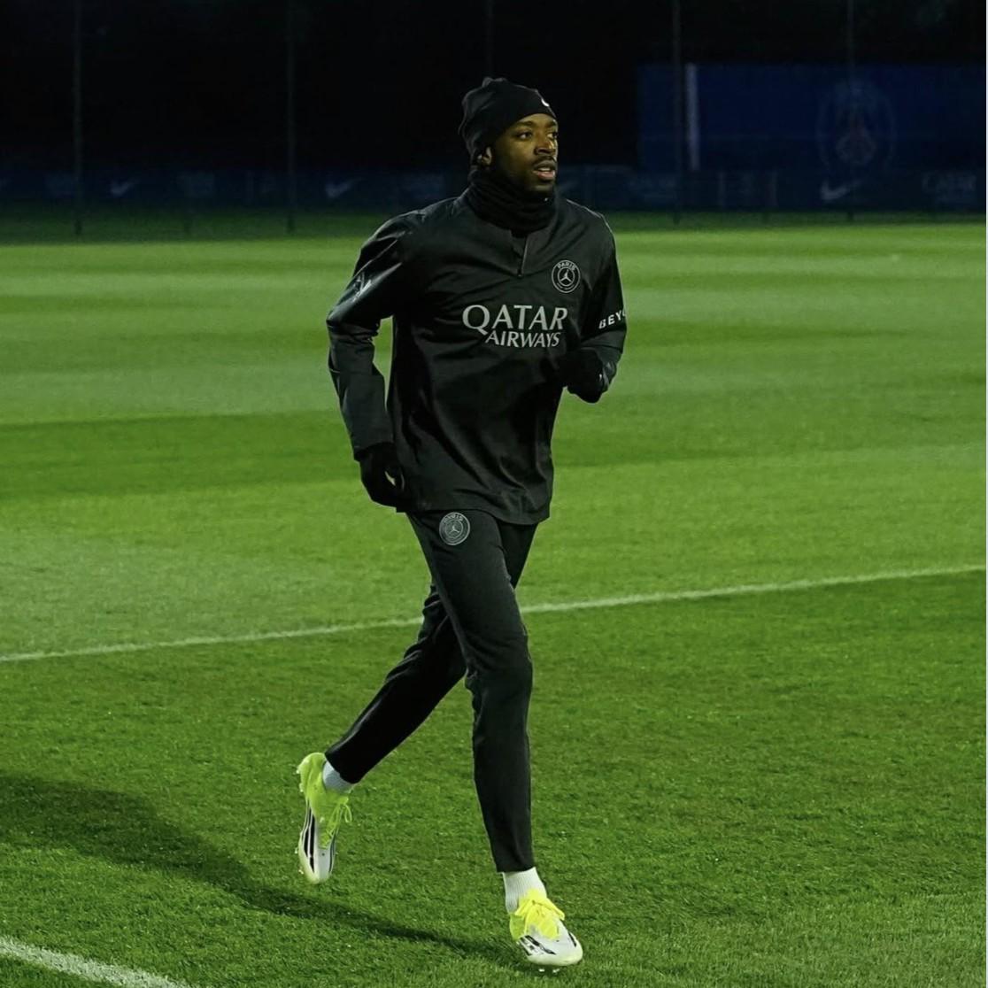 kaiyun app-队报：登贝莱训练中出现腿部不适，对阵摩纳哥能否出场成疑