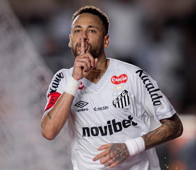 kaiyun app-34岁内马尔王者归来：右脚打死角 左脚挑弧线！为世界杯拼了